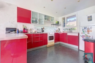 Maison à vendre 5 pièces de 82,37 m² à Jouy-le-Moutier