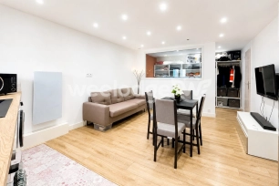 Appartement à vendre 2 pièces de 35 m² à Fayence