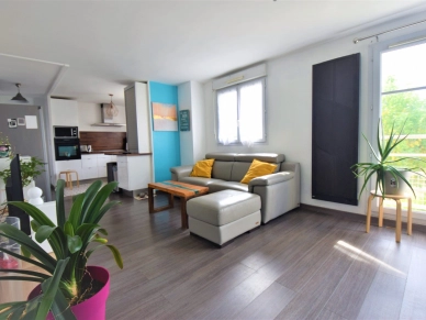 Appartement à vendre 3 pièces de 68 m² à Conflans-Sainte-Honorine