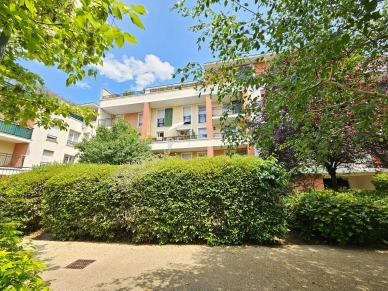 Appartement à vendre 3 pièces de 80 m² à Conflans-Sainte-Honorine