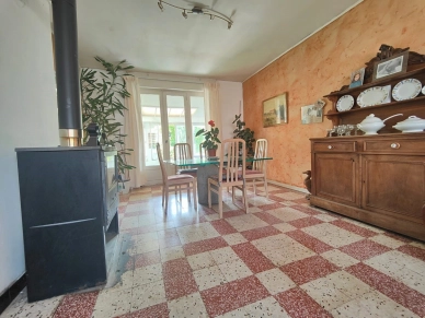 Maison vendu 4 pièces de 87,9 m² à Denain