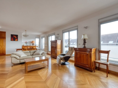 Appartement à vendre 7 pièces de 141 m² à Poissy