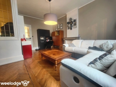 Maison à vendre 7 pièces de 145 m² à Saint-Amand-les-Eaux