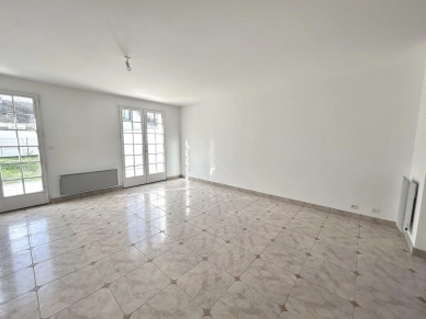 Maison à vendre 5 pièces de 93,91 m² à Éragny