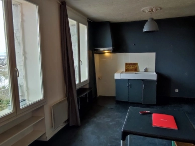 Appartement à louer 2 pièces de 35,85 m² à Angoulême