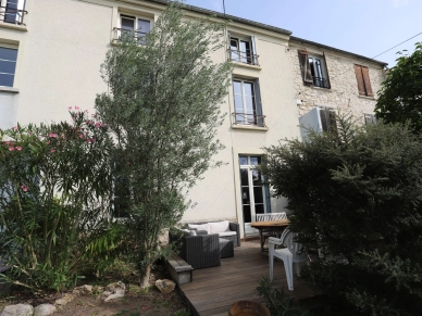 Maison à vendre 11 pièces de 313 m² à La Frette-sur-Seine