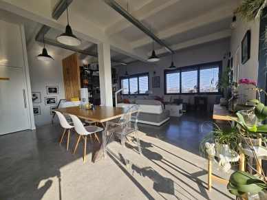 Appartement à vendre 8 pièces de 228 m² à Valenciennes
