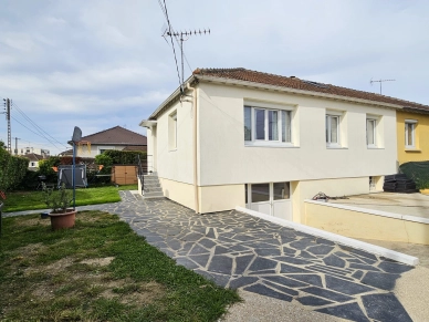 Maison à vendre 6 pièces de 103 m² à Conflans-Sainte-Honorine