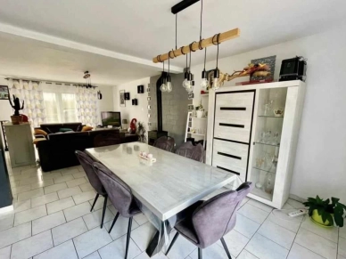 Maison à vendre 6 pièces de 116 m² à Saint-Aybert