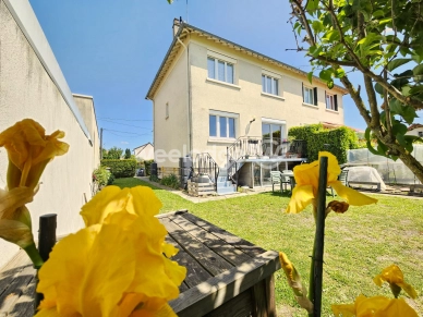 Maison à vendre 5 pièces de 90 m² à Conflans-Sainte-Honorine