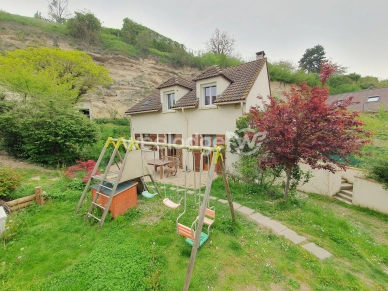 Maison à vendre 6 pièces de 132 m² à Conflans-Sainte-Honorine