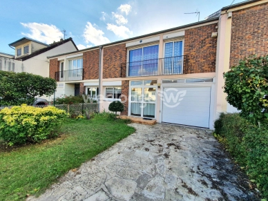 Maison à vendre 6 pièces de 113 m² à Conflans-Sainte-Honorine
