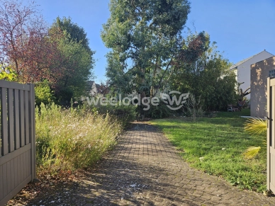 Terrain à vendre de 279 m² à Éragny