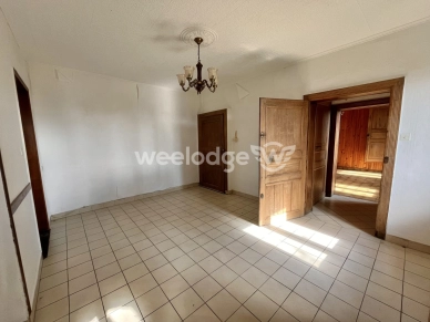 Maison à vendre 11 pièces de 210 m² à Haut-Lieu