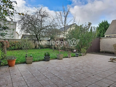 Maison à vendre 7 pièces de 107 m² à Éragny